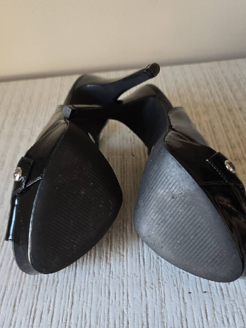 G by Guess Black Patent Peep-Toe Slingback Wedges - Picture 8 of 10